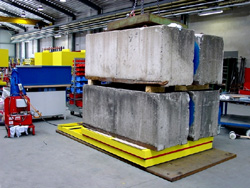 Mesa elevadora de construcción baja para grandes cargas